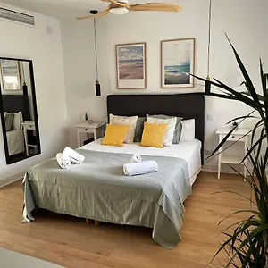 Appartement Wonderful Loft, Parking Free V Spanje